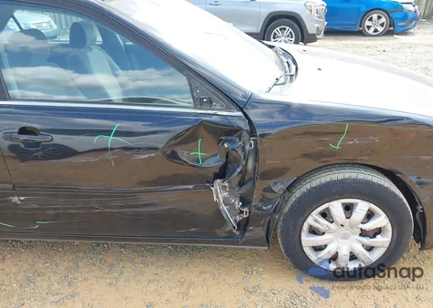 2006 Toyota Camry Le z USA, uszkodzony, nr VIN JTDBE30K763059518